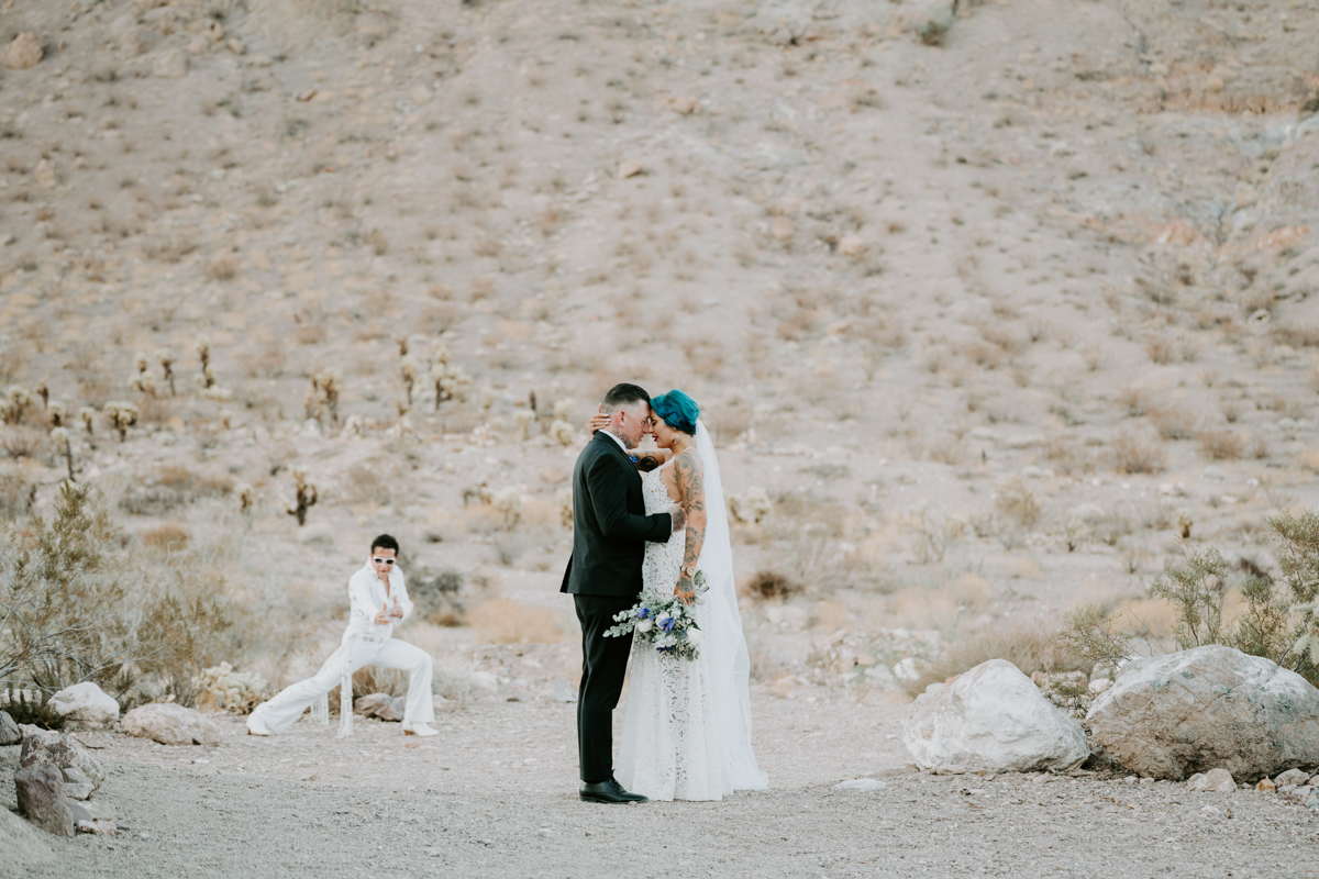 A Las Vegas Desert Styled Elopement