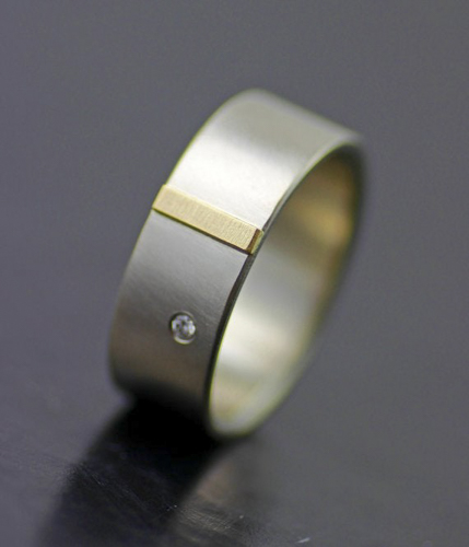 nontraditional-wedding-band-inset-stone
