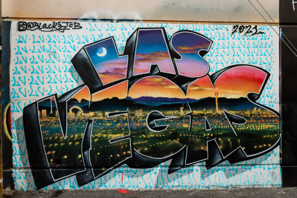 Getting Married in Vegas During America’s Short Trip Summer